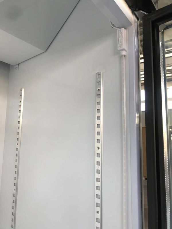Commercial 4-Door Glass Refrigerator Cooling Beverage Display Showcase for Supermarket Beverage Chiller Equipment